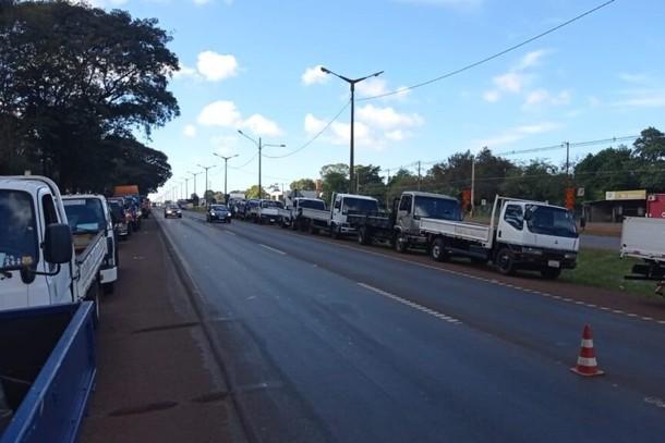 Caminhoneiros iniciam greve no Paraguai contra o aumento dos combustíveis