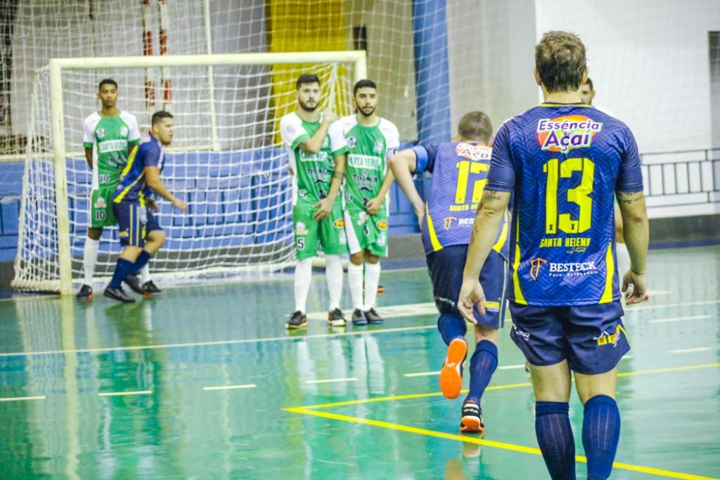 Santa Helena Futsal goleia o Foz Futsal na estreia da Série Bronze 2021