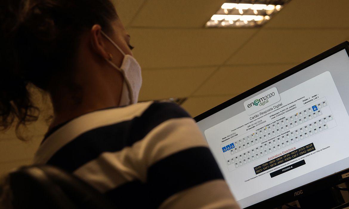 Inscrições do Enem terminam nesta quarta-feira