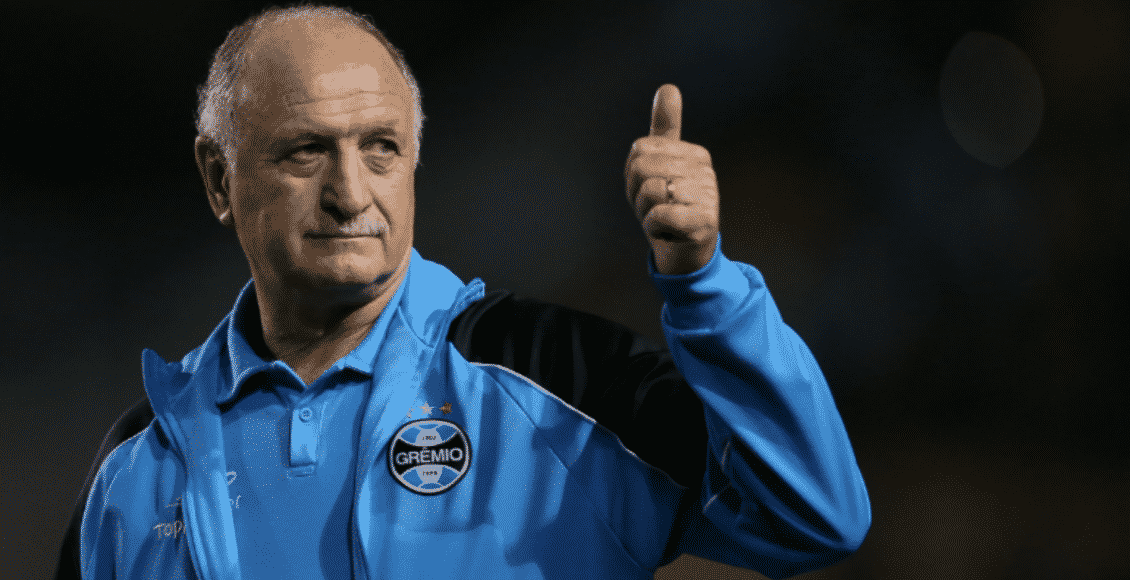 Na lanterna do Brasileiro, Grêmio acerta volta de Luiz Felipe Scolari