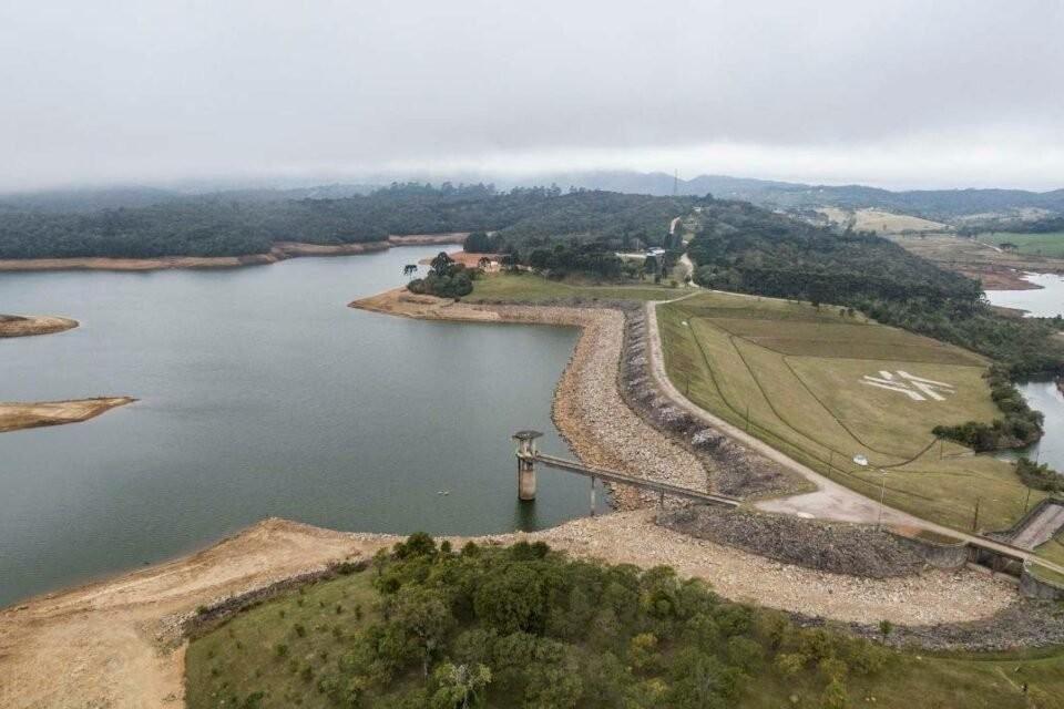 Governo do PR decreta emergência hídrica no Estado por 90 dias