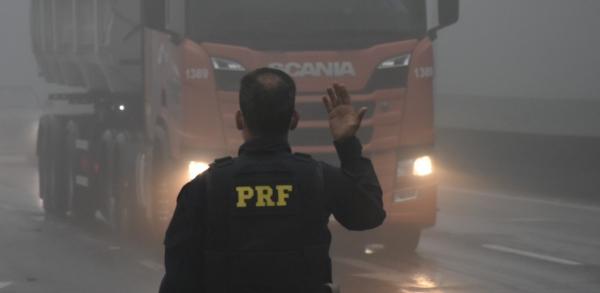 PRF lança operação do feriado nas rodovias federais e chama a atenção para o tempo chuvoso