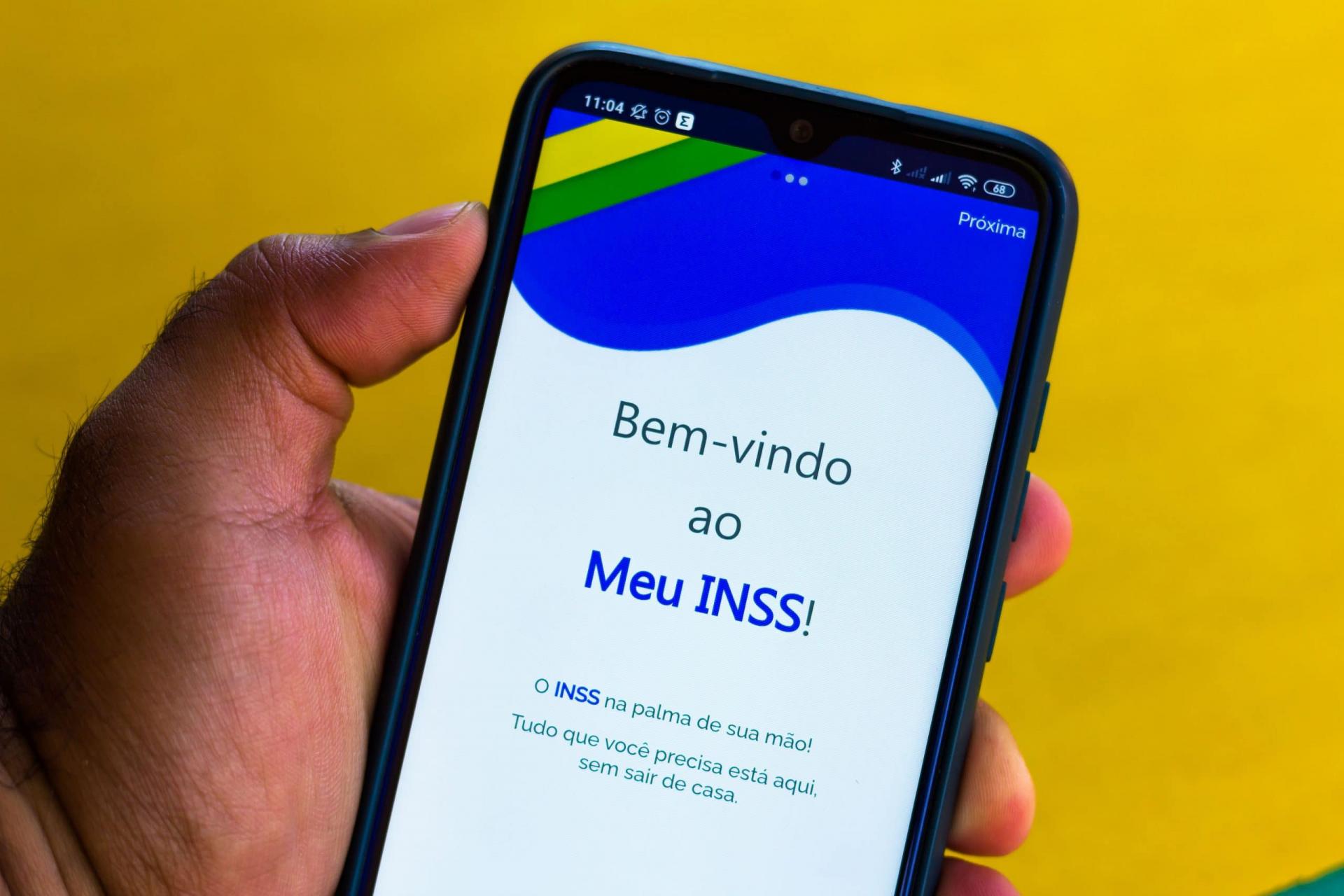 Prova de vida do INSS será feita no mês de aniversário; veja novo calendário