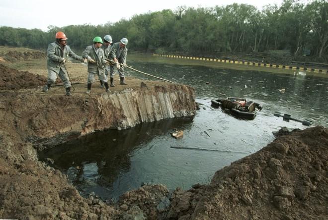 MP pede suspensão de repasse bilionário de indenização da Petrobras ao PR