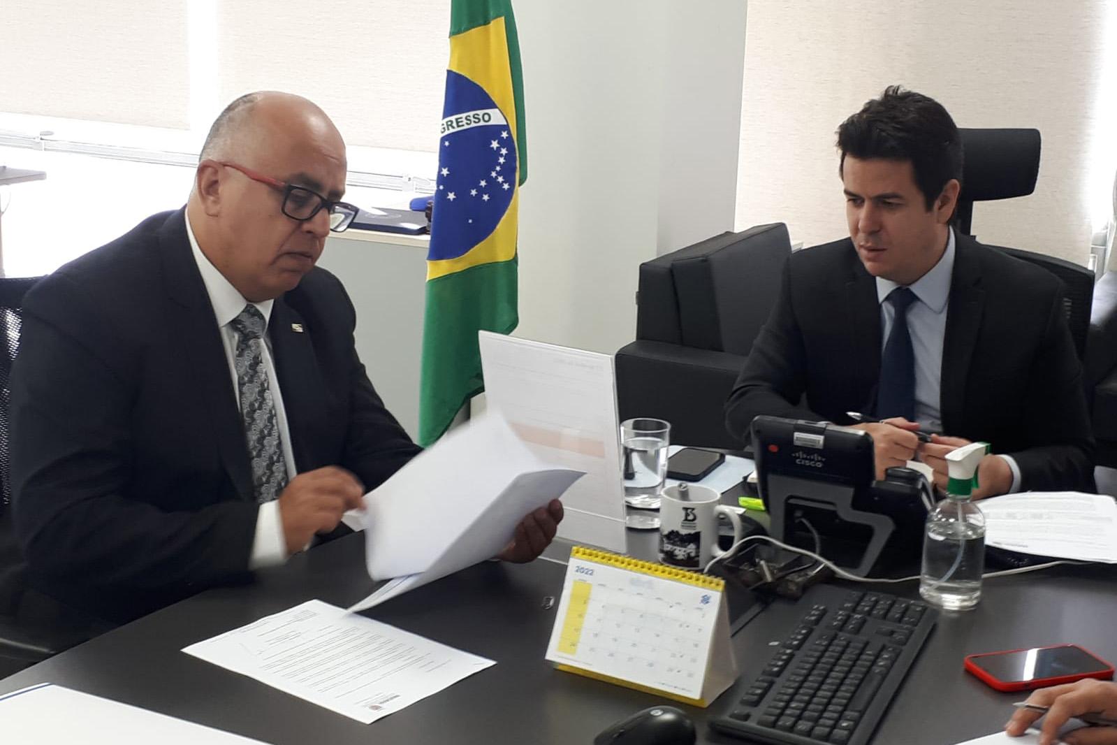 Paraná solicita ao Ministério da Saúde revisão dos preços de medicamentos contra a dengue