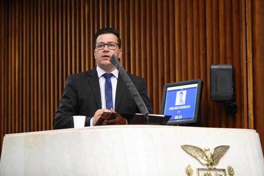Deputado Estadual Arilson Chiorato (PT) - Ratinho Júnior não cobrou R$ 17 bilhões de mega empresas
