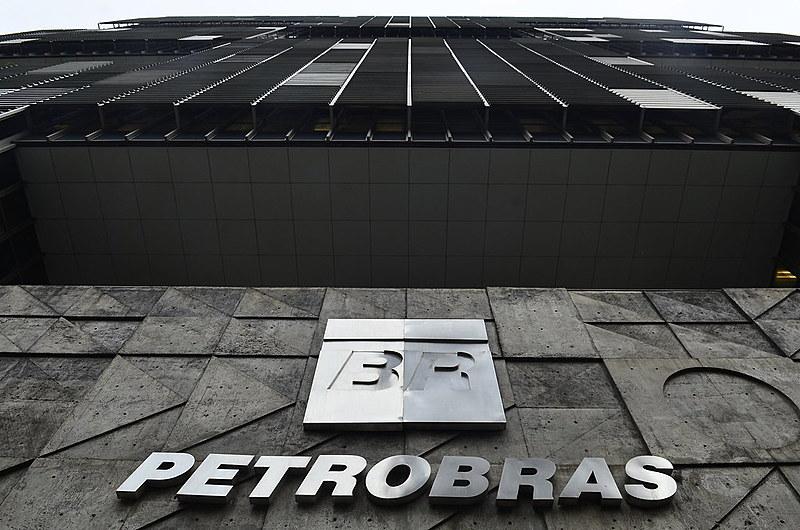 Política de desmonte da Petrobras segue sem desvios