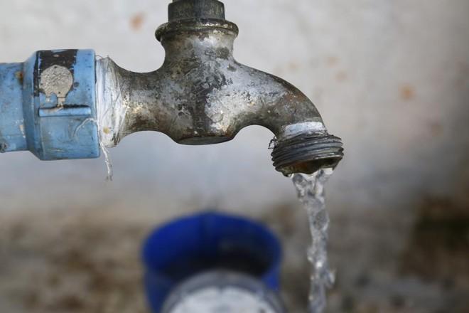 Sanepar reajusta em 4,96% a tarifa de água e esgoto a partir de terça