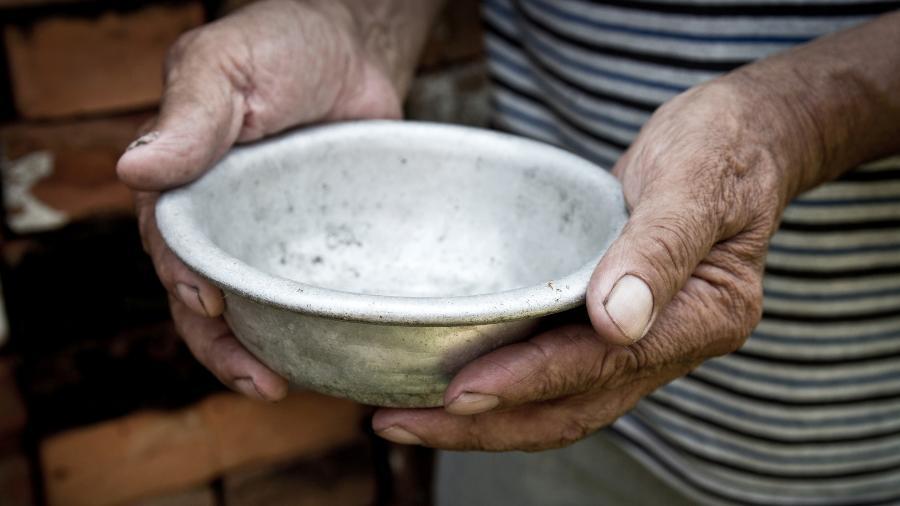 Apostando no empreendedorismo, Bolsonaro cria cenário nefasto da fome