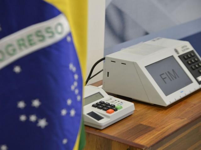 Presidenciáveis começam campanha eleitoral nesta terça-feira (16)