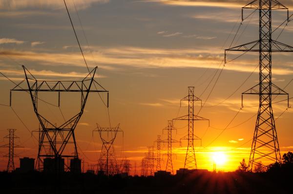 Conta de luz fica em média 7,2% mais barata a partir desta quinta-feira