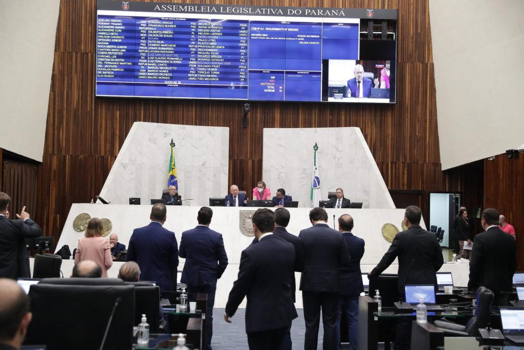 Deputados aprovam aumento do ICMS