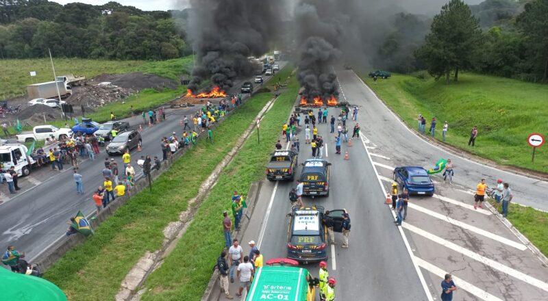 Fim do bloqueio de estradas no Paraná: 66 multados, 1 preso, 38 lideranças e 189 B.O.