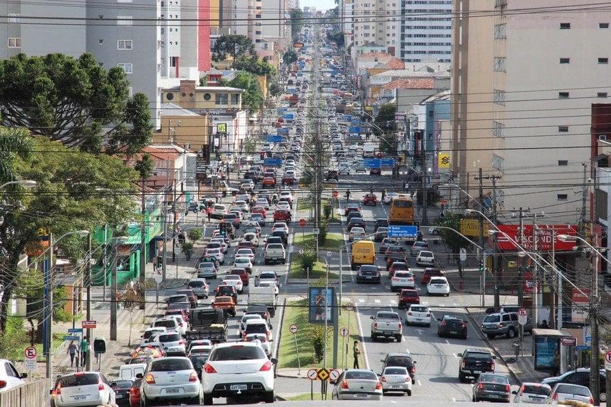 4,6 milhões de proprietários de veículos devem pagar IPVA no Paraná em 2023