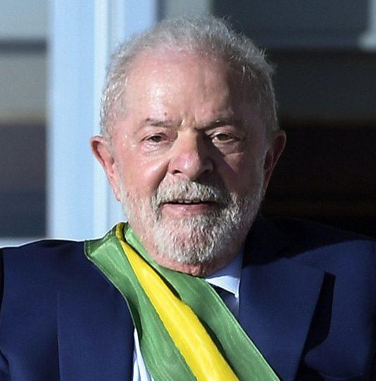 Lula revoga decreto que reduz tributos de grandes empresas