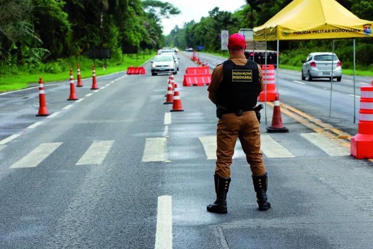 PRE emitiu 449 mil multas nas rodovias estaduais em 2022; mais de mil por dia