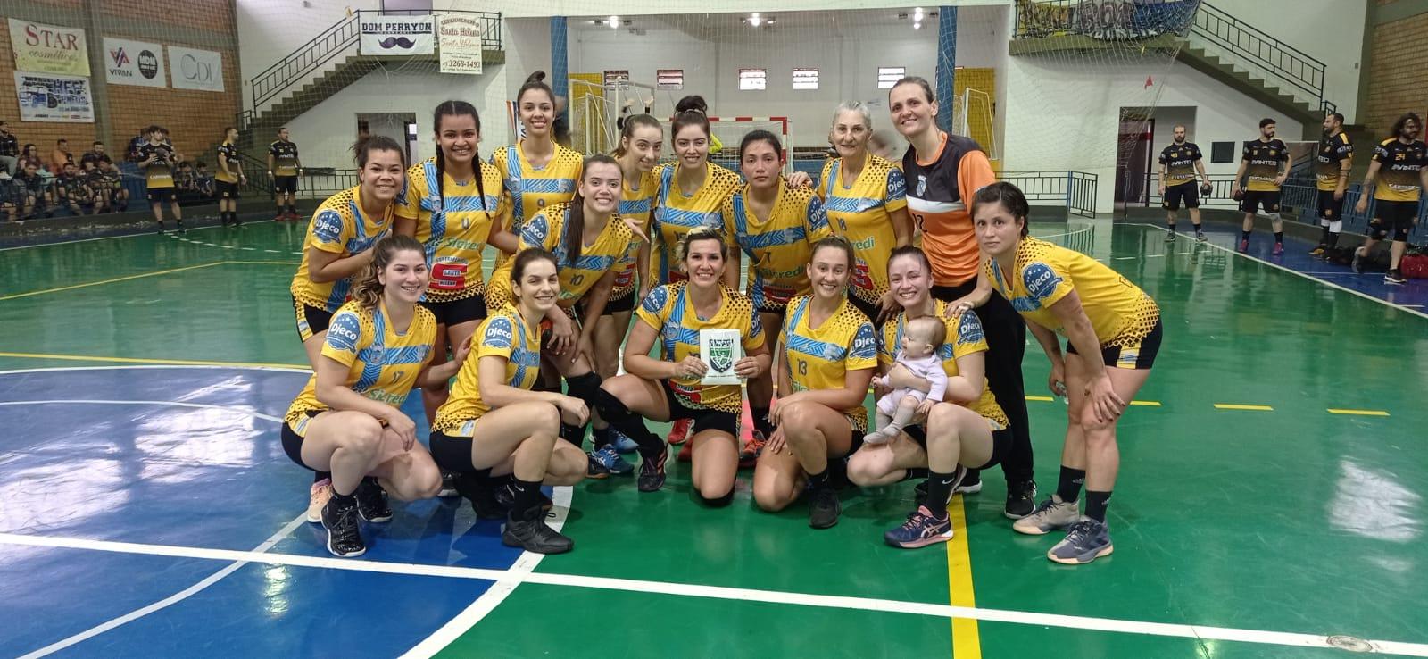 Em casa, Handebol de Santa Helena faz grande etapa e continua perto da liderança na Chave Prata do Paranaense