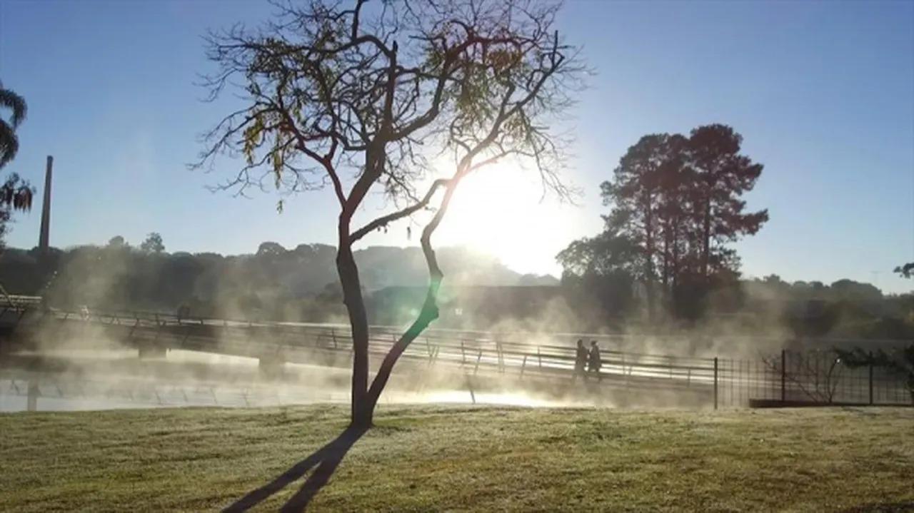 Temperaturas despencam e chuva vem em boa hora para produtores