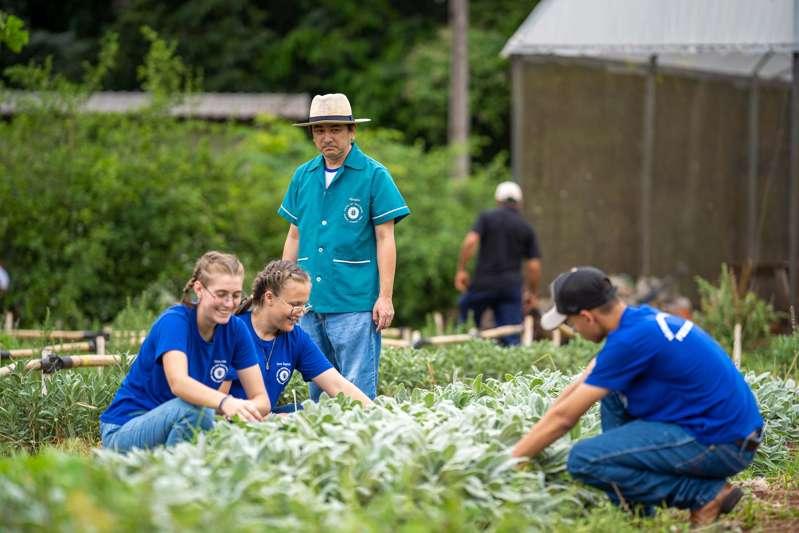 Sancionada lei que transforma colégios agrícolas em cooperativas-escola