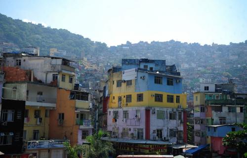 Cerca de 114 mil domicílios no Paraná estão em situação de favela