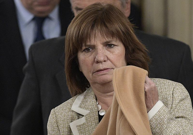 Argentina: enquanto Bullrich critica Lula, cresce apoio internacional a Massa