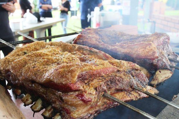 Festival da Costela marcará abertura da temporada de verão na praia de SH