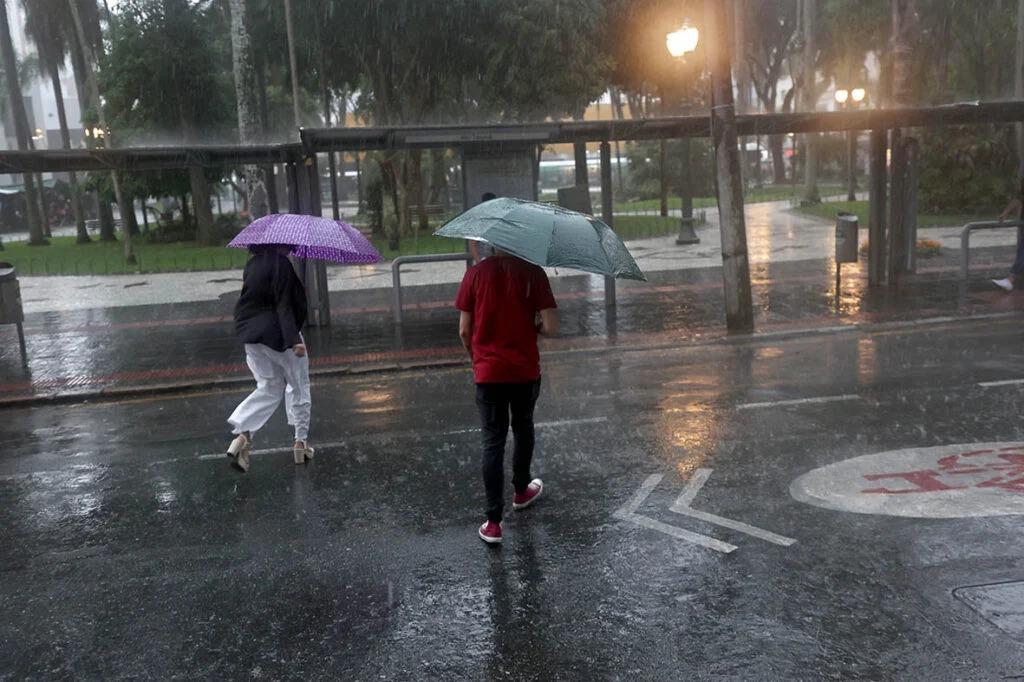 Em dezembro El Niño deve atingir seu ápice. Confira como Paraná e toda a região Sul poderá passar