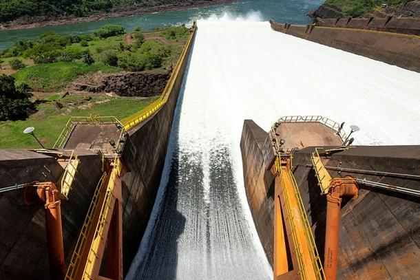 Itaipu vai fechar 2023 com produção de mais de 82 milhões de MWh