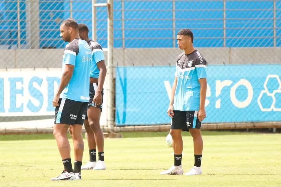 Grêmio quer renovar com destaque da Copinha; Inter faz proposta por dirigente do Sport