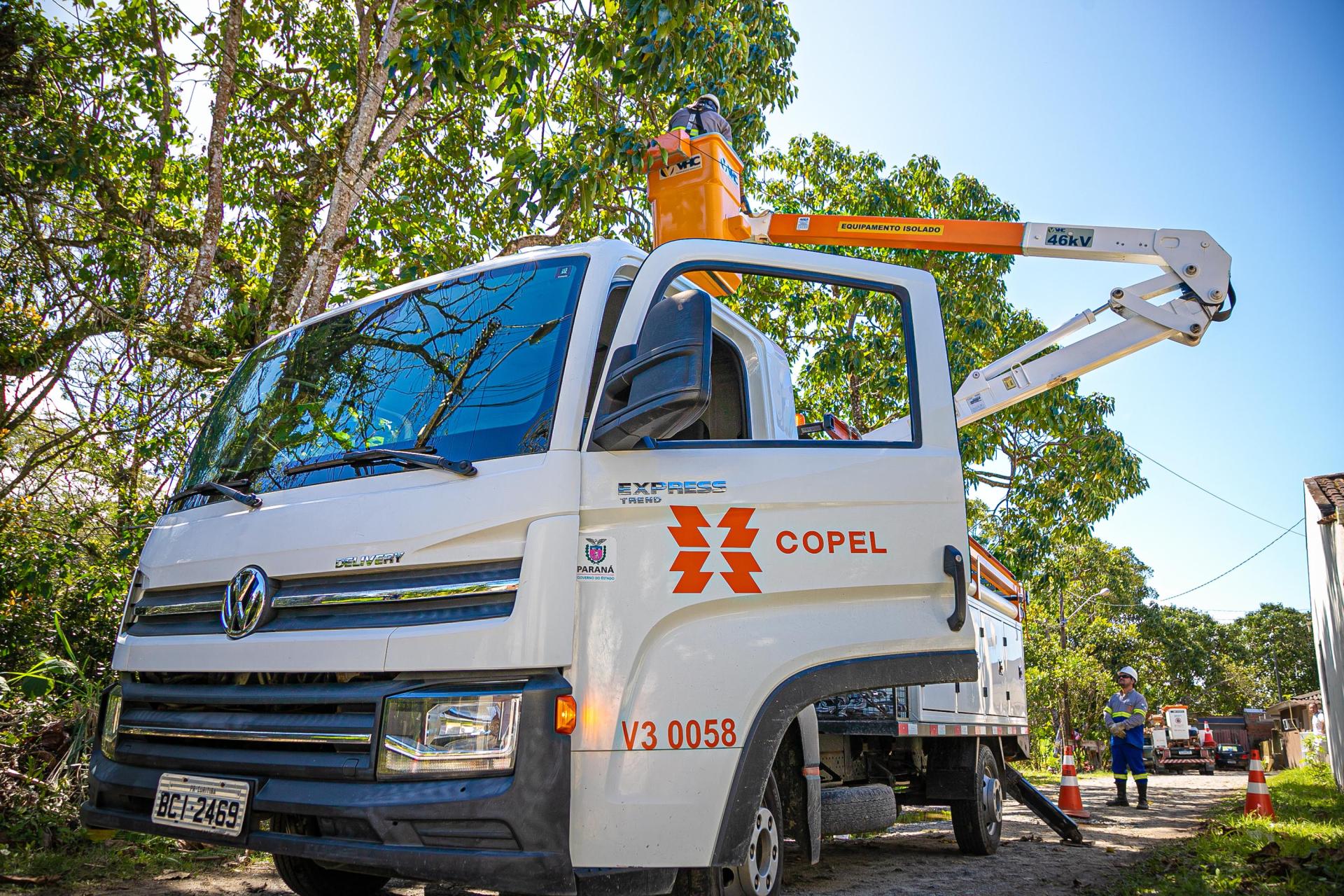 Copel realiza manutenção na cabeceira da ponte em Santa Helena