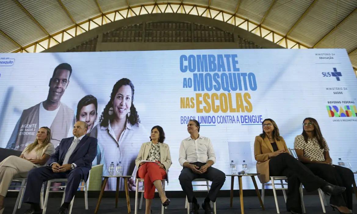 Governo quer mobilizar 25 milhões de estudantes para combater a dengue