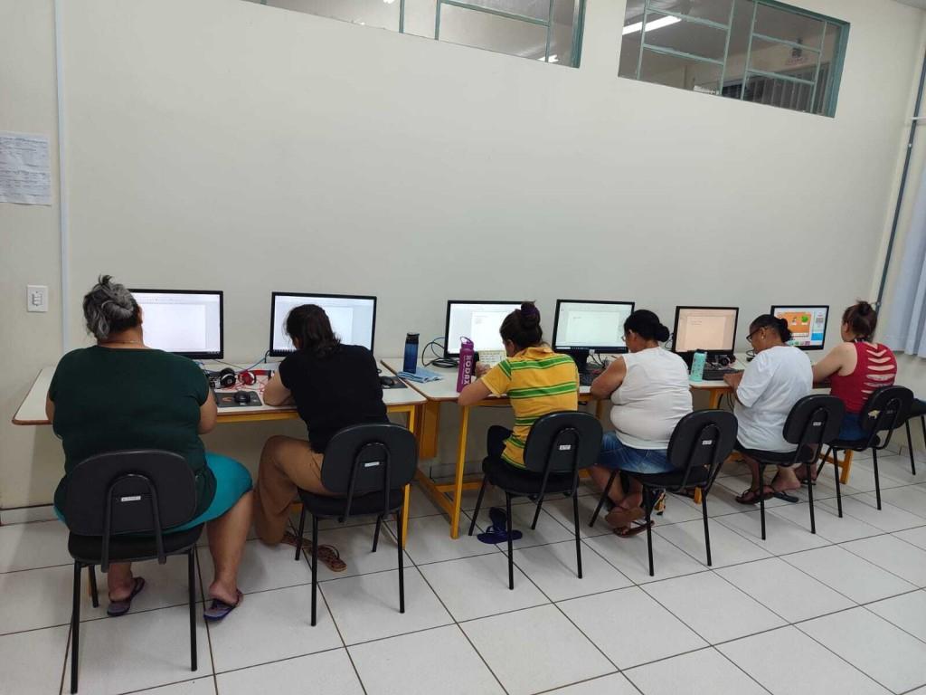 Matrículas para Educação de Jovens e Adultos estão abertas em Santa Helena