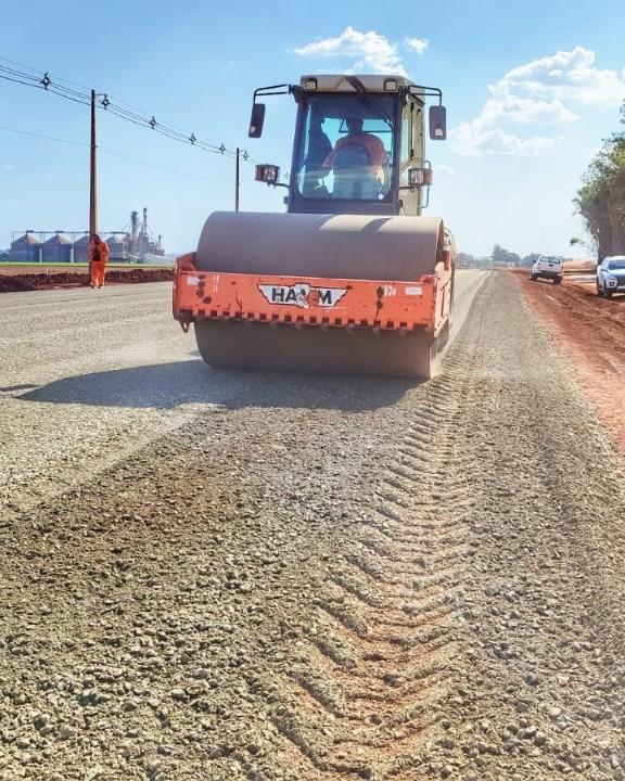 Fotos do avanço do asfalto na região do Porto Índio são divulgadas pelo Governo