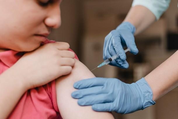 Começou a vacinação contra a gripe em Santa Helena, este ano antecipada