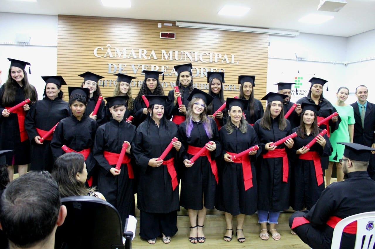 Parceria entre prefeitura e IFPR pode viabilizar seis cursos técnicos em Santa Helena