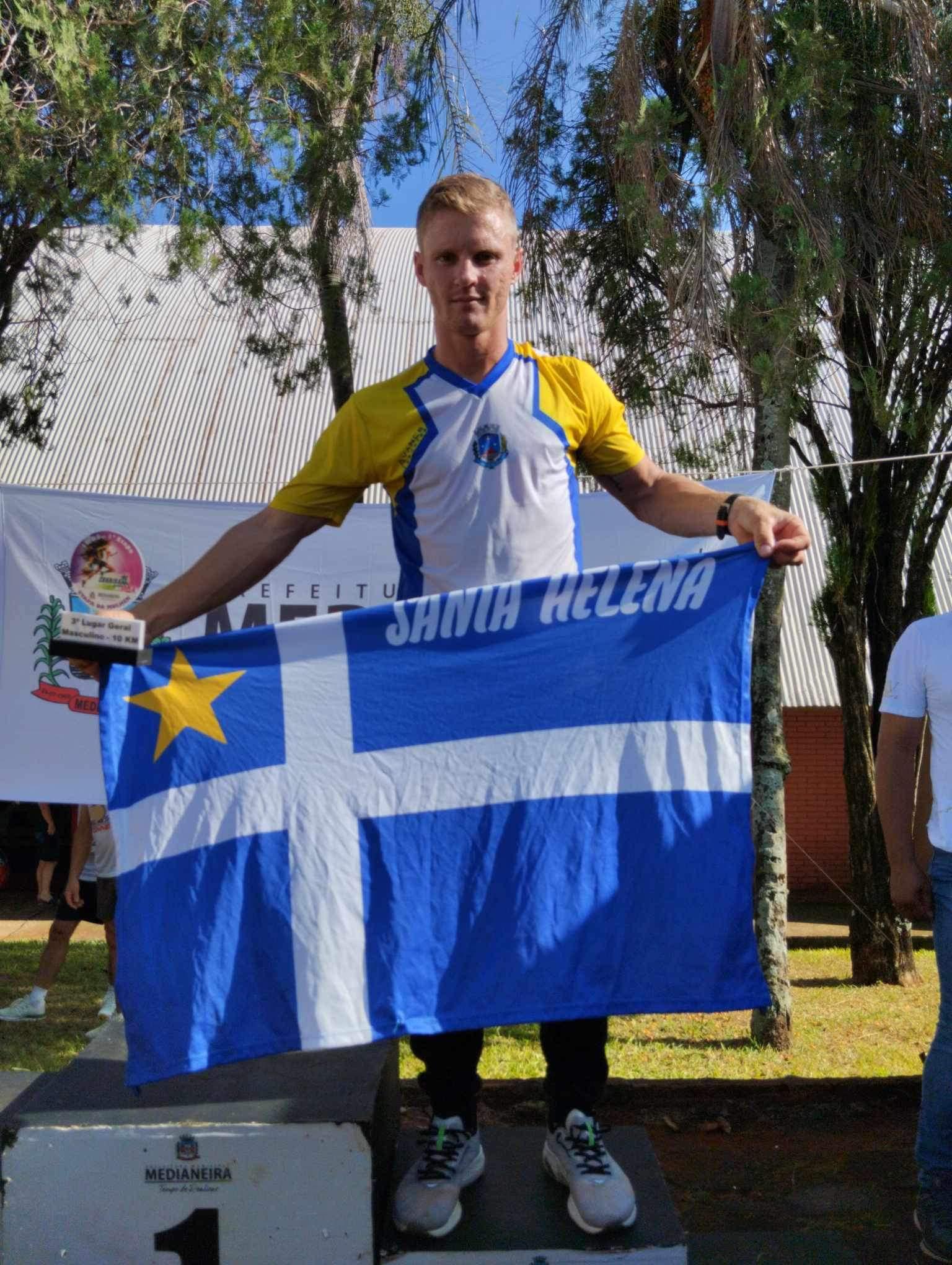 Santa-helenense conquista pódio em corrida de rua em Medianeira
