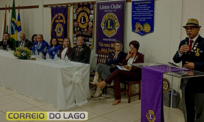 Jantar solene celebra a admissão de novos membros no Lions Clube de Santa Helena