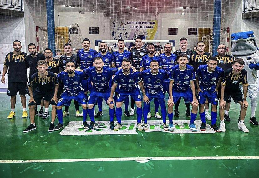 Santa Helena Futsal atropela Cianorte pela Série Prata com hat-trick de Papão