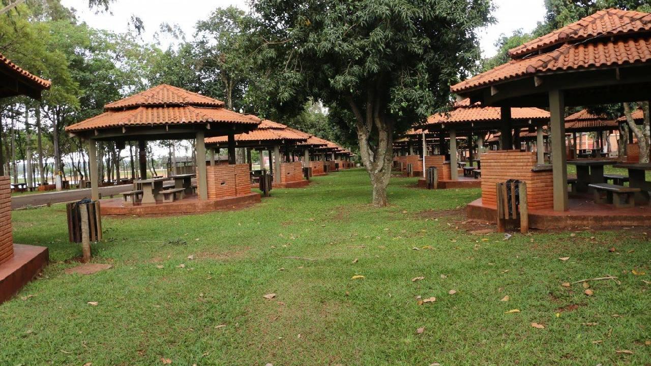 Calor predomina no Carnaval 2026 em Santa Helena apesar de chuvas intensas na sexta e no sábado