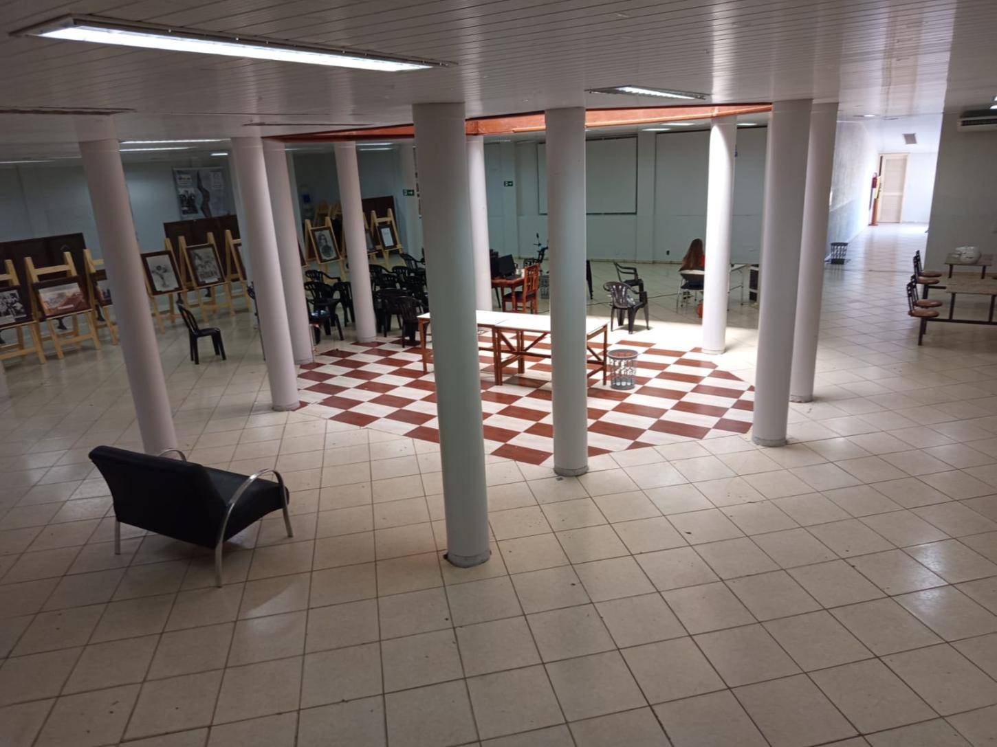 ACULT OFERECE UM LUGAR AMPLO PARA LOCAÇÃO