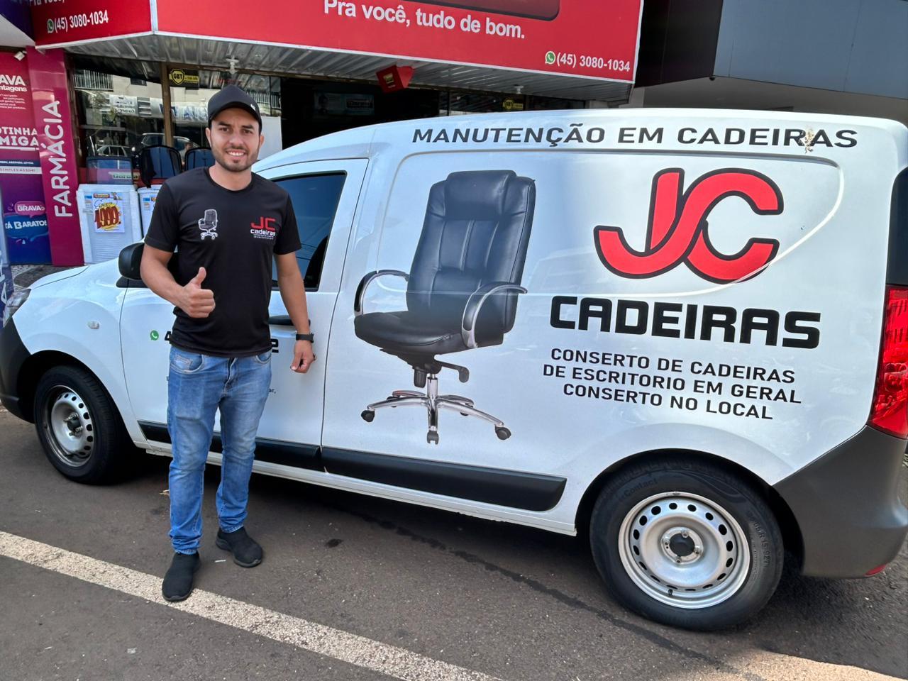 JC Cadeiras oferece serviço itinerante de reforma de cadeiras em Santa Helena e região