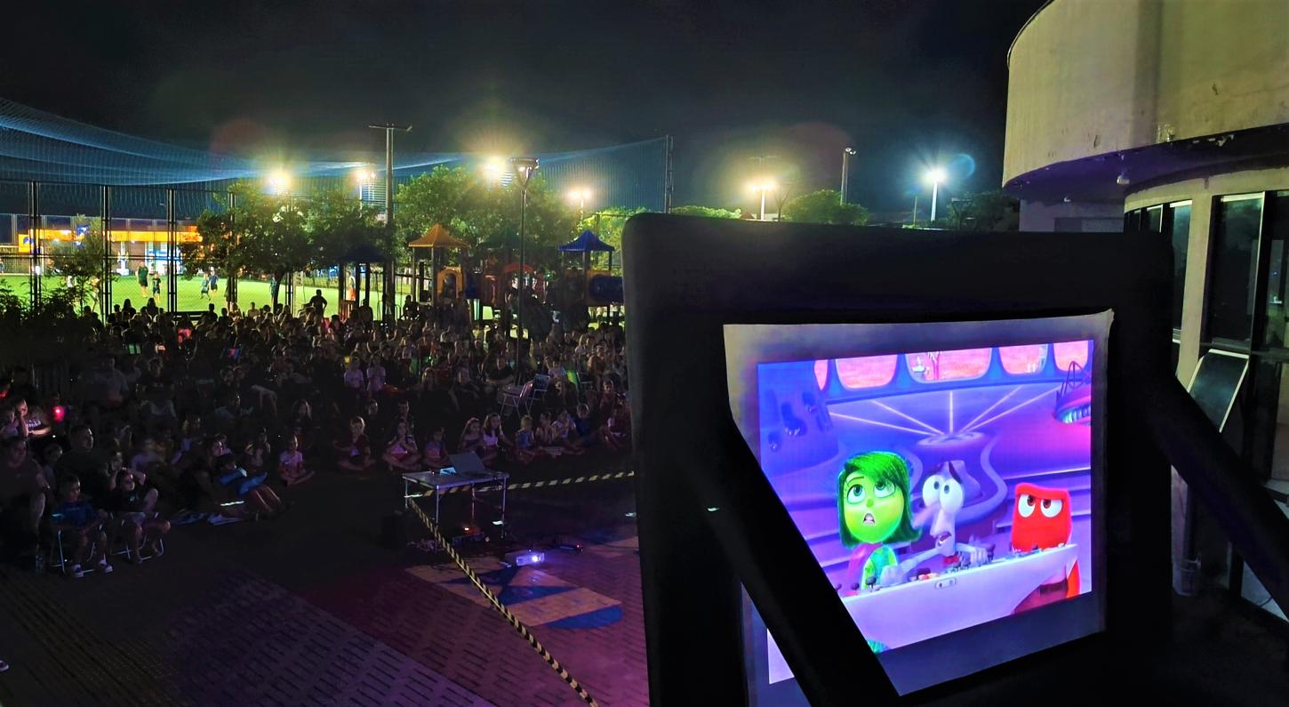 Parceria entre entidades leva experiência de cinema à população santa-helenense