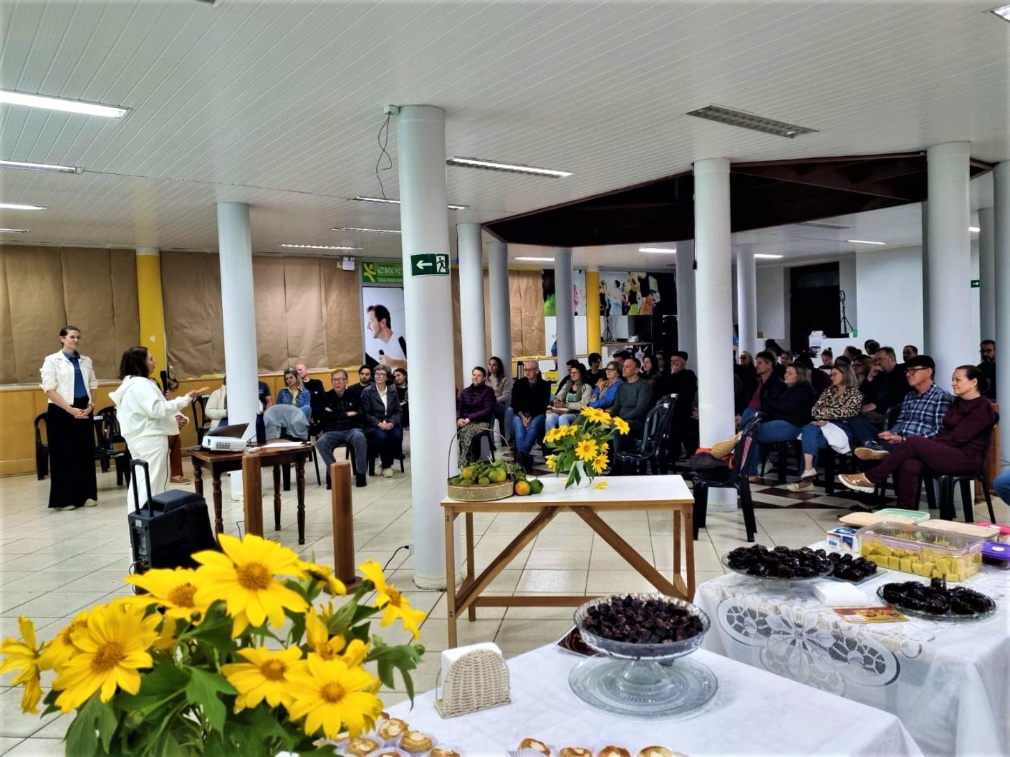 Acult homenageia Apoiadores Culturais em Santa Helena
